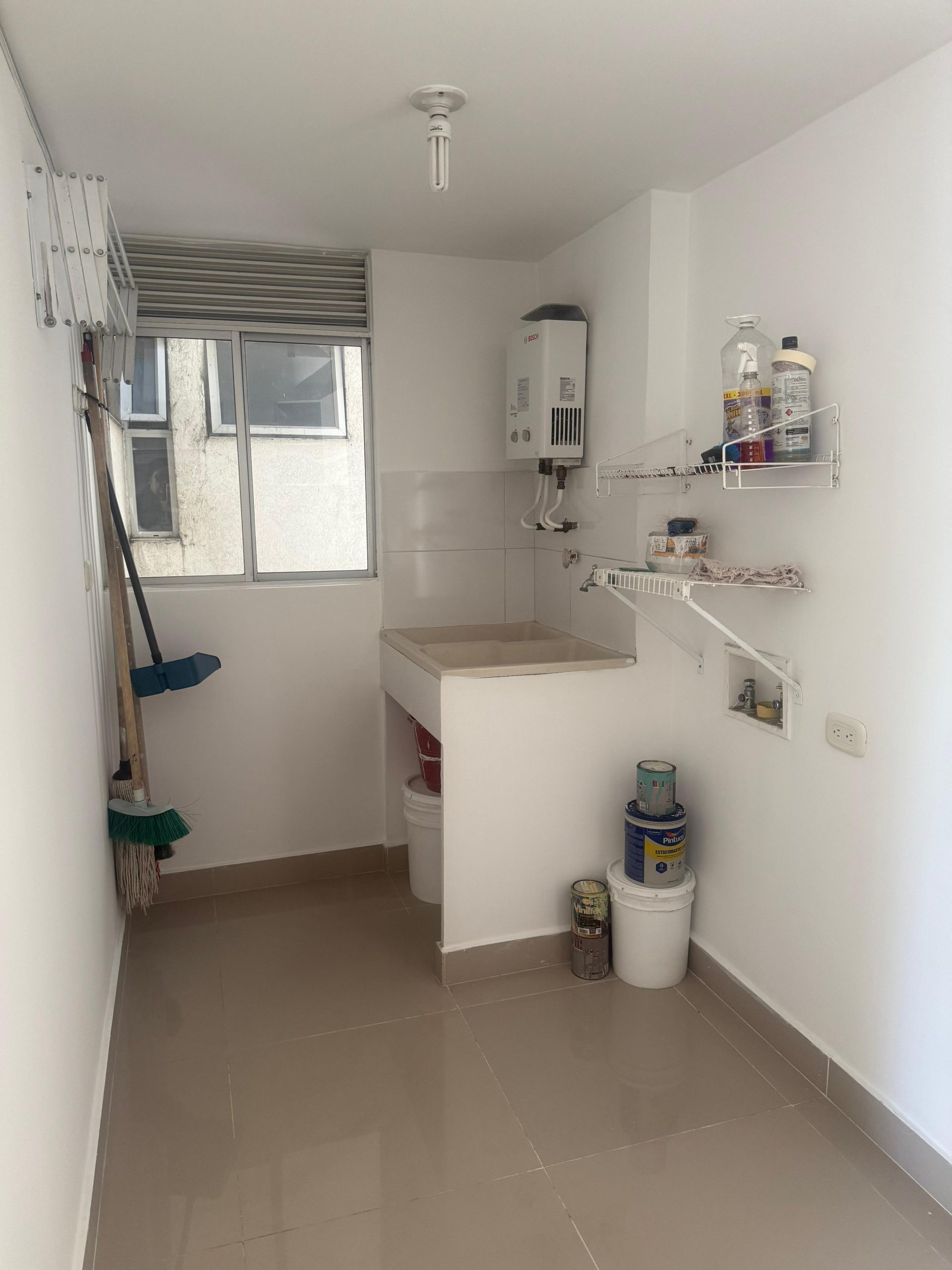 APARTAMENTO EN VALLE DEL LILI (RENTADO) - Imagen 9