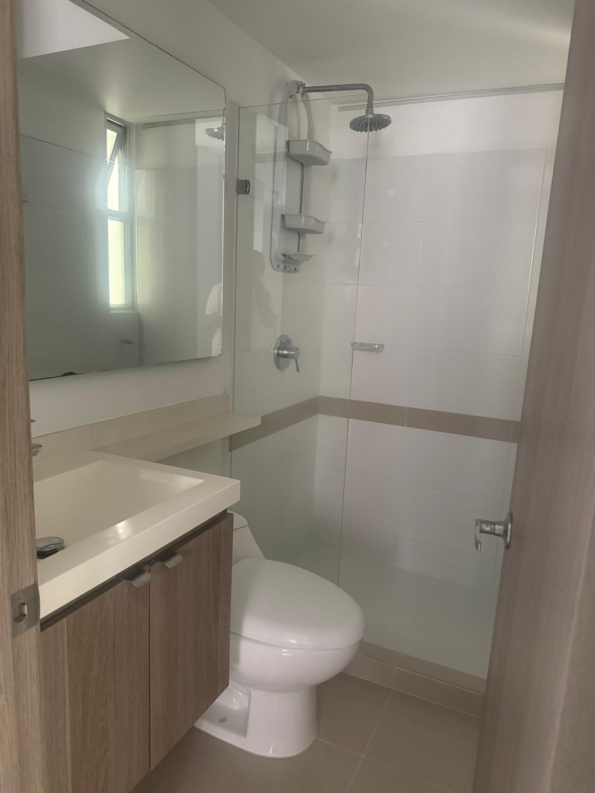 APARTAMENTO EN VALLE DEL LILI (RENTADO) - Imagen 3