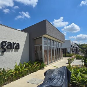 CASA EN CIUDAD COUNTRY (RENTADO)